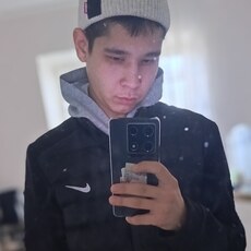 Вадим, 20, Херсон