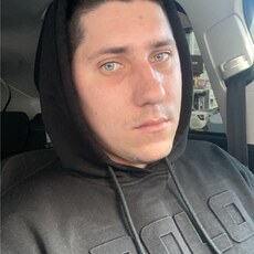 Арсений, 28, Нижняя Салда