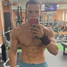 Донат, 25, Магадан