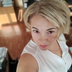 Ника, 54, Приморск (Запорожская область)