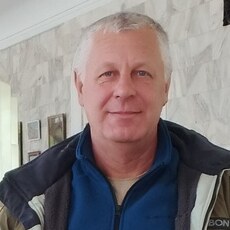 Альберт, 49, Уяр