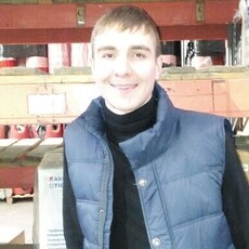 Лев, 37, Батайск