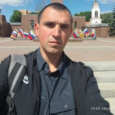 Александр, 40, Красноуральск