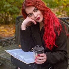 Ника, 25, Иловайск