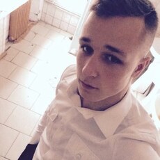 Вячеслав, 24, Малоархангельск