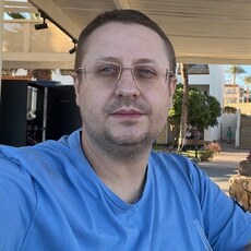 Артём, 43, Днепрорудный