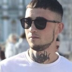 Яков, 27, Пролетарск