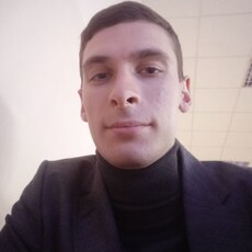 Алексей, 21, Черняховск