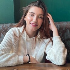 Эмма, 22, Нижневартовск