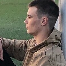 Василий, 20, Рудня