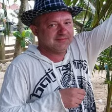 Лаврик, 52, Родники