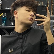 Лёва, 24, Серов