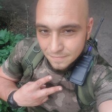 Гоша, 37, Слободской