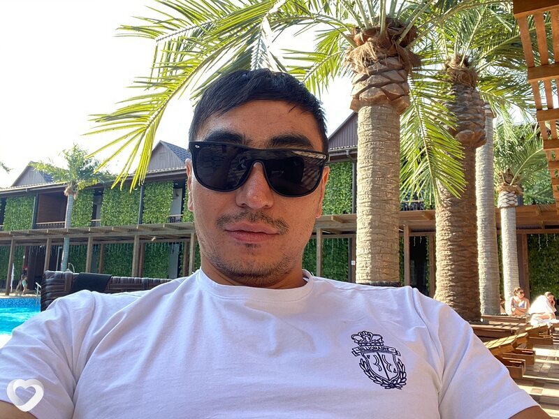 Главное фото