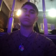 Сеня, 20, Куса