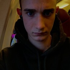 Платон, 19, Ростов-на-Дону