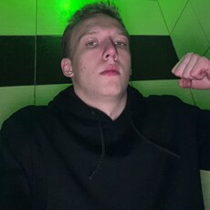 Вася, 20, Мезень
