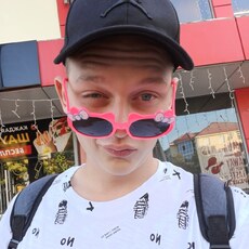 Федя, 22, Карачев
