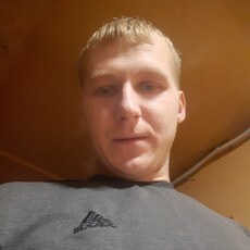 Александр, 24, Плёс