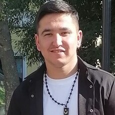 Олег, 25, Петушки