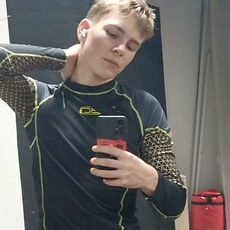 Дима, 22, Шумиха