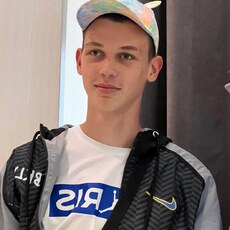 Мирон, 19, Мичуринск