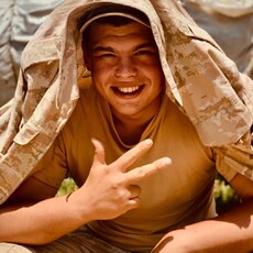 Георгий, 22, Часов Яр