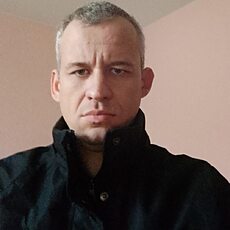 Виталя, 39, Усинск
