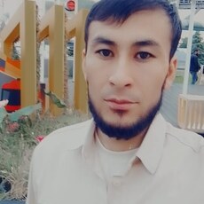 Леонид, 30, Белокуриха