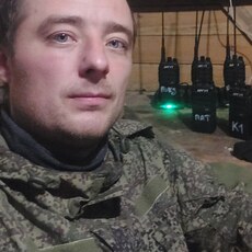 Ден, 34, Певек