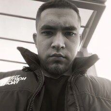 Макс, 27, Гусев