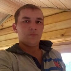 Родя, 33, Николаевск