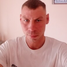 Захар, 28, Нижняя Салда