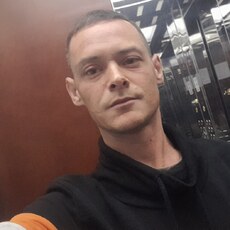 Григорий, 31, Мегион