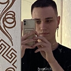Вадик, 21, Печора