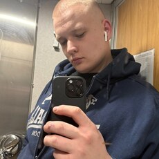 Гоша, 19, Судак