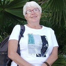 Карина, 64, Серов