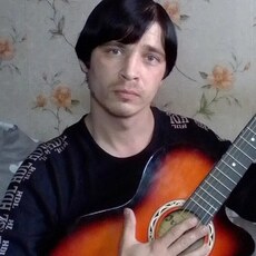 Артём, 38, Бирюч