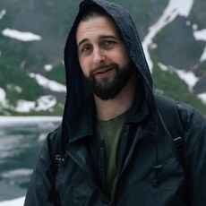 Яша, 26, Алагир