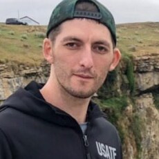Артур, 31, Сланцы