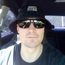 Игорь, 38, Кизел