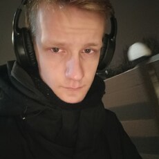 Харитон, 22, Можайск