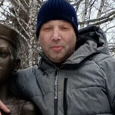 Юра, 43, Лесозаводск