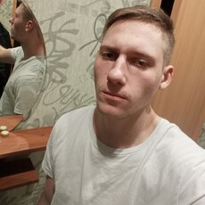 Фёдор, 22, Мончегорск