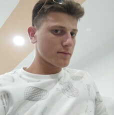Эдуард, 22, Орлов