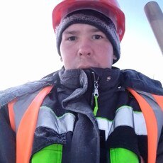 Дмитрий, 29, Кремёнки