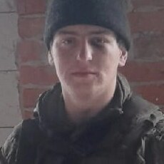 Леонид, 23, Челябинск