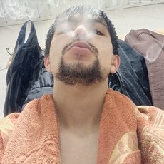 Адам, 24, Тырныауз