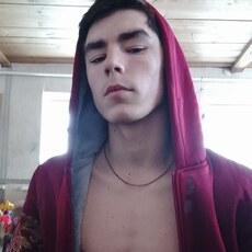 Андрей, 19, Лосино-Петровский