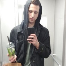 Тарас, 24, Чернушка